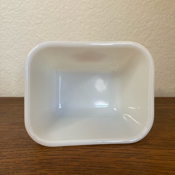 Butterfly Gold Pyrex Refrigerator Dish 501 - Picture 3 of 4